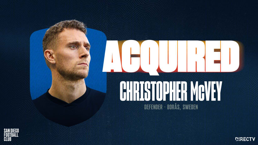 PlayerSigning_16x9Chris