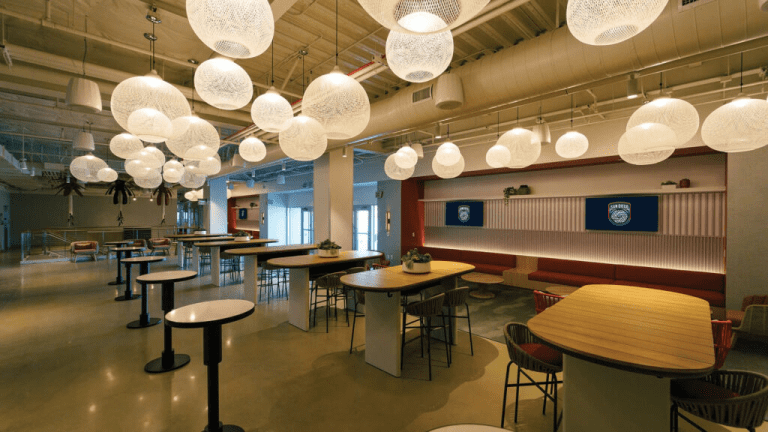 SnapdragonStadium_PremiumPhotoSwap2-1024x576